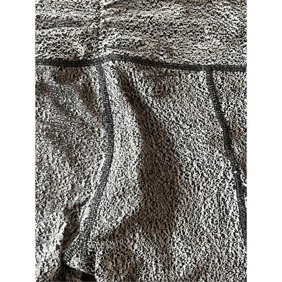 Lululemon Outrun Tight Pants Power Luxtreme Spray Jacquard White Black Mesh Sz 4 - Picture 10 of 11